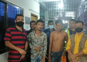 রূপগঞ্জে ডাকাত কাউছার ও মাদক ব্যবসায়ী রাকিব গ্রেফতার