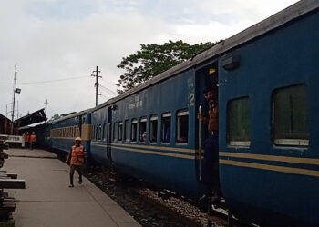 চালু হলো নারায়ণগঞ্জ রুটে ট্রেন