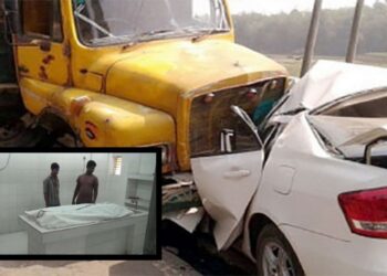 রূপগঞ্জে কার-ট্রাক সংঘর্ষে নিহত ৩