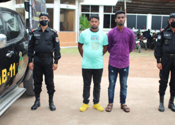 সিদ্ধিরগঞ্জে ৩২ কেজি গাঁজাসহ গ্রেফতার ২