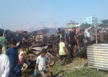 আড়াইহাজারে ভয়াবহ অগ্নিকাণ্ড