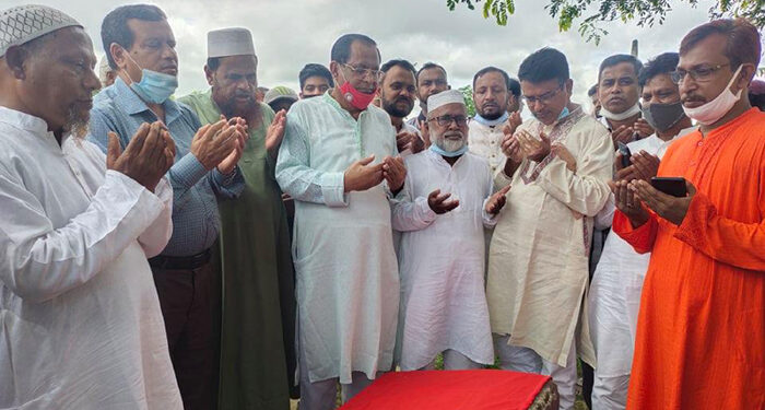 নেত্রীর কারণে আমি চেয়ারম্যান : আনোয়ার হোসেন