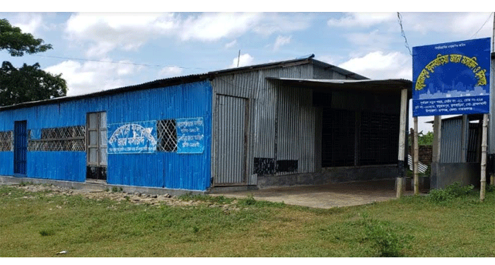 রূপগঞ্জের পূর্বাচল মসজিদের জমি নিয়ে উত্তেজনা