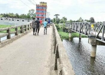 ৫ কিলোমিটারে ৬ সেতু, আরেকটির প্রস্তাব