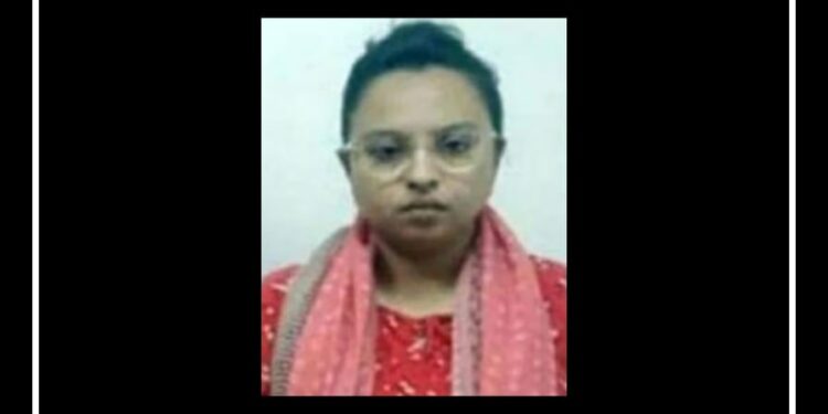 ফতুল্লার নিরাপদ ডটকমের পরিচালক এ্যানি গ্রেফতার