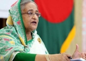 জনগণের সেবক হিসেবে মাঠ পর্যায়ে কাজ করতে হবে : প্রধানমন্ত্রী