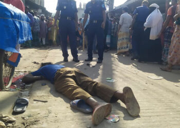 ফতুল্লায় পরিকল্পিতভাবে অটোরিক্সা চালক খুন