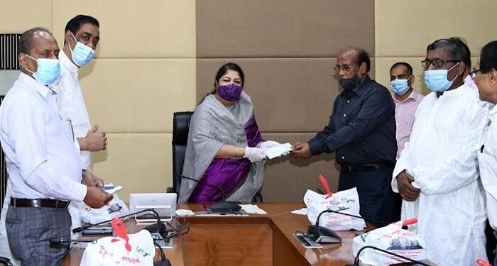 পীরগঞ্জের ক্ষতিগ্রস্থদের জন্য না.গঞ্জ থেকে সহায়তা