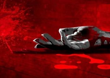 বন্দরে পিতাকে কুপিয়ে হত্যা