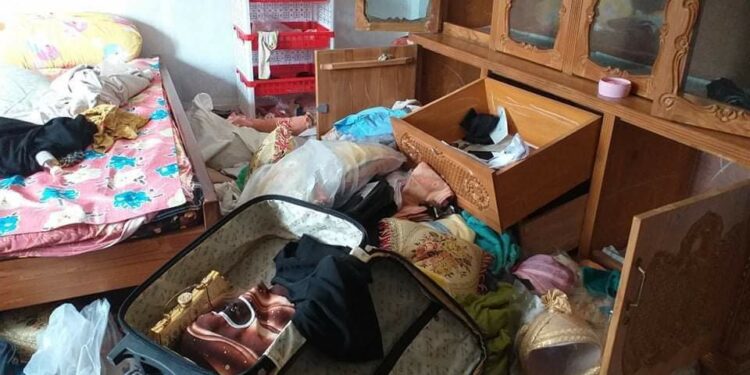 আড়াইহাজারে দুর্ধর্ষ ডাকাতি