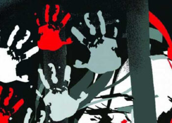 ফতুল্লায় গৃহবধূকে দলবেধে ধর্ষণ