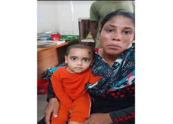 ১৩ দিন পর শিশু সানজিদা মায়ের কোলে !