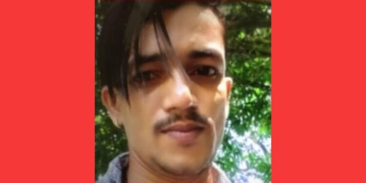 সোনারগাঁয়ে গলাকাটা অর্ধ গলিত লাশ উদ্ধার