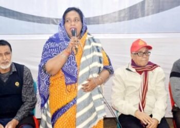 “আমি আইভী সৎ সাহসিকতার সাথে মোকাবেলা করি”