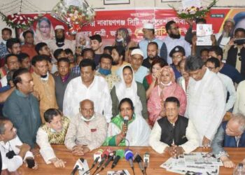 প্রধানমন্ত্রীর দেয়া নৌকা পাশে সকলকেই চান আইভী