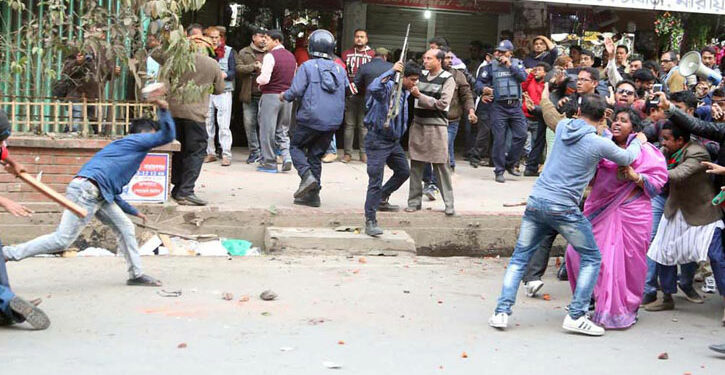 “ফুটপাত বসানোর পেছনে ১০০ ভাগ চাঁদাবাজি”