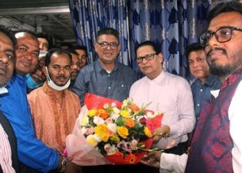 ফতুল্লা প্রেস ক্লাবের সভাপতি আ: রহিম সম্পাদক মাসুম