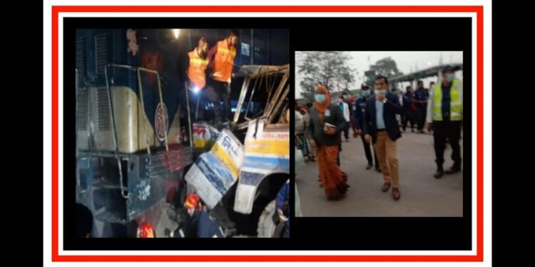 নারায়ণগঞ্জে বাস-ট্রেন সংঘর্ষ : দুই মামলা দায়ের