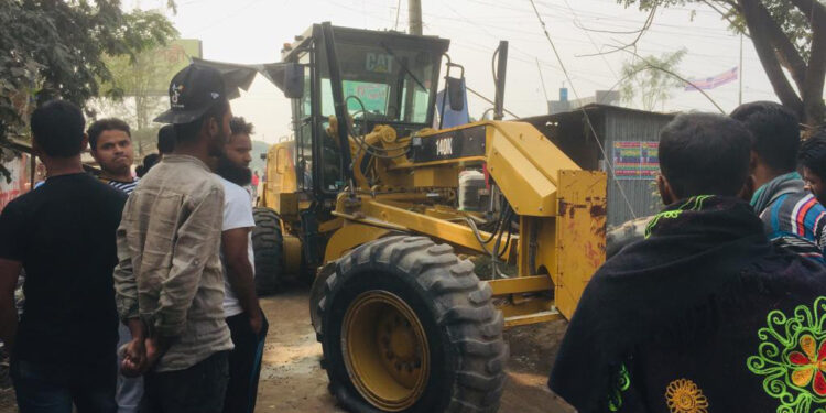 ড্রােজার চাপায় রূপগঞ্জে অটো চালক নিহত