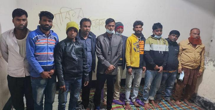 রূপগঞ্জে গ্রেফতারকৃত ১০ ডাকাতকে কারাগারে প্রেরণ