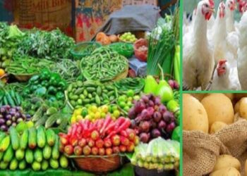 সবজিতে স্বস্তি, বেড়েছে পেঁয়াজ-রসুন ! মুরগিতে ডাকাতি