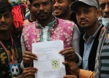 সেই ‘মাদক ব্যবসায়ী’ নির্বাচনে প্রতীক পেলেন