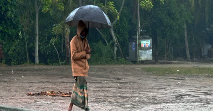 বুধবার পর্যন্ত গুঁড়ি গুঁড়ি বৃষ্টি হবে, কমবে তাপমাত্রা