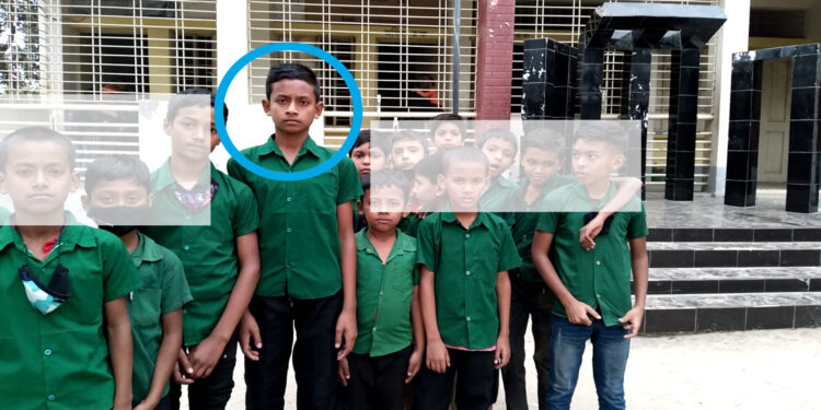 ট্রিপল মার্ডার মামলার আসামী ৫ম শেণীর ছাত্র !