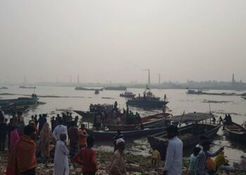 ফতুল্লার ট্রলারডুবি : ৫ দিন পর মা-মেয়েসহ ৪ জনের লাশ উদ্ধার