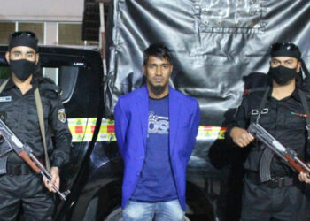 দলবেঁধে স্কুল ছাত্রী ধর্ষণ : মূল হোতা গ্রেফতার