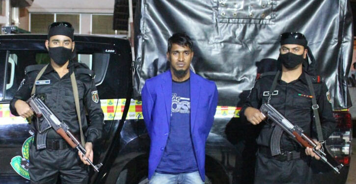 দলবেঁধে স্কুল ছাত্রী ধর্ষণ : মূল হোতা গ্রেফতার