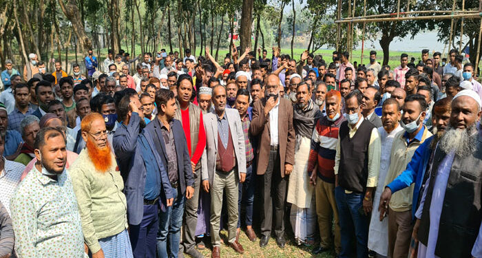 রূপগঞ্জে জমি নিয়ে বাঁধার মুখে এডিসি ও মেট্রোরেল কর্মকর্তারা