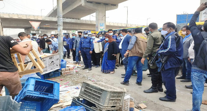 রূপগঞ্জে উচ্ছেদ নামক ‘ভানুমতির খেলায়’ উপজেলা প্রশাসন !