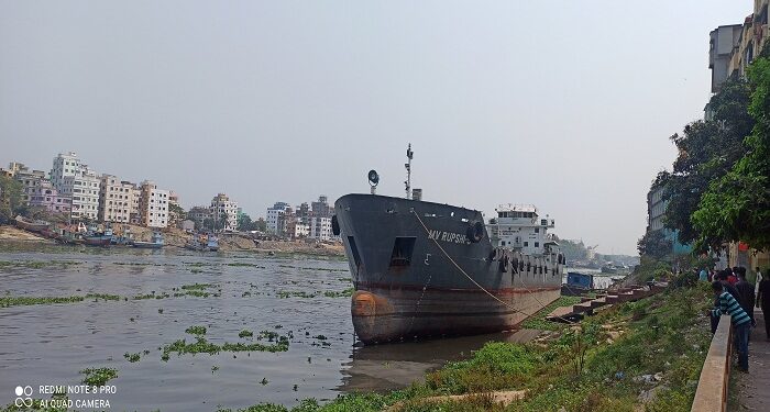 ৩ দিনের রিমান্ডে মাস্টার-ড্রাইভার সুকানী গ্রিজার ইঞ্জিনিয়ারসহ ৮ জন