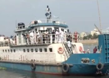 নারায়ণগঞ্জ-মুন্সিগঞ্জ নৌপথে সি ট্রাক চালু