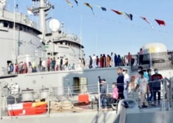 নারায়ণগঞ্জসহ ৭ জেলায় স্বাধীনতা দিবসে নৌবাহিনীর জাহাজ পরিদর্শন