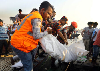 নারায়ণগঞ্জে লঞ্চডুবি: আরও এক মরদেহ উদ্ধার