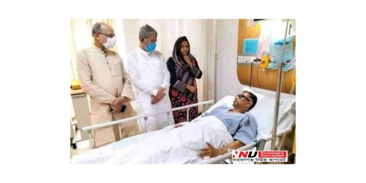 মামুন মাহমুদকে দেখতে হাসপাতালে মির্জা ফখরুল