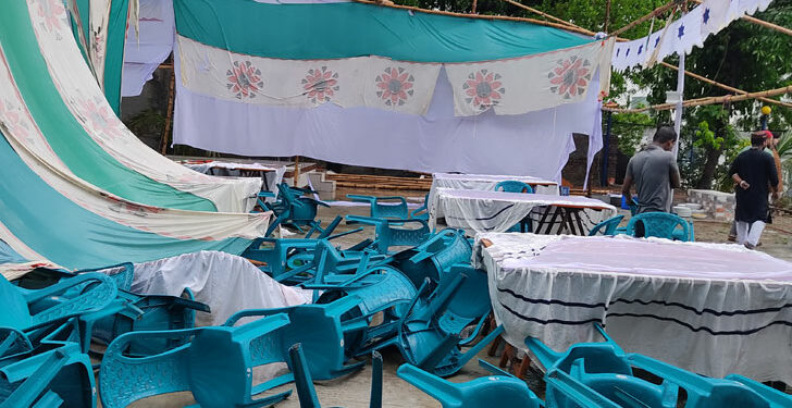 ফতুল্লা থানার ইফতার মাহফিল কালবৈশাখী ঝড়ে লণ্ডভণ্ড