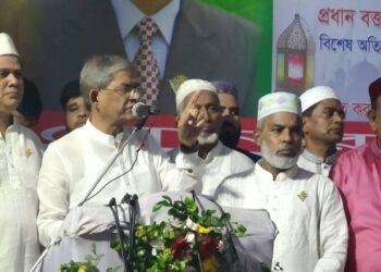 র‌্যাব ও পুলিশ প্রধানকে নিয়ে নিন্দা-সমালোচনা মির্জা ফখরুলের