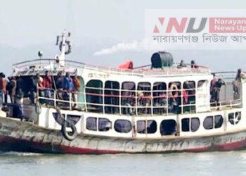 শীতলক্ষ্যায় লঞ্চে ডাকাতদের গুলিতে আহত ৪