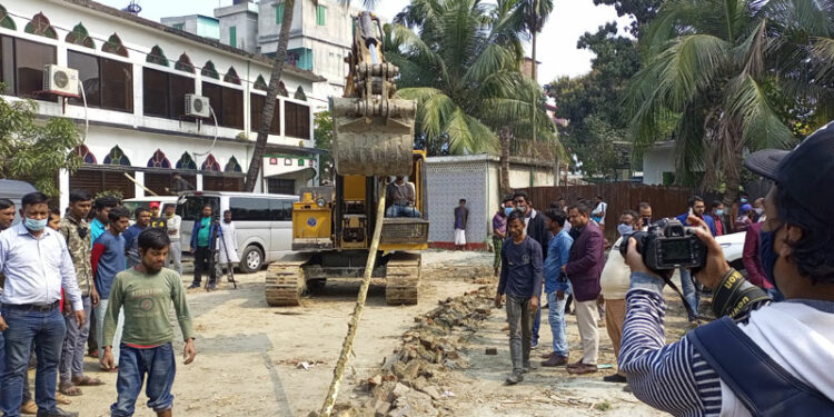 নেতার হাতে টাকা দিলেই তিতাস সংযোগ ! বিচ্ছিন্ন ৩৬০০