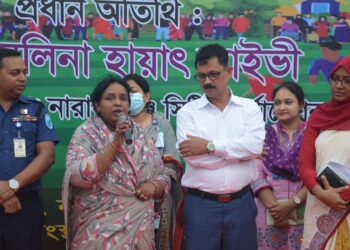 “খেলাধুলা বাড়লে কিশোর গ্যাং কমবে”- মেয়র আইভী