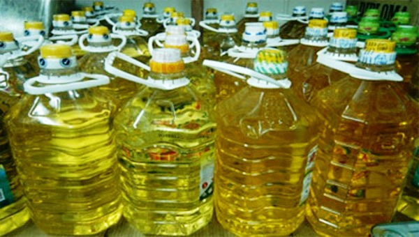 তেলের তেলেসমাতি : ৮ কোম্পানির বিরুদ্ধে মামলা