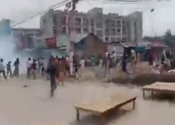 র‌্যাব-পুলিশের সঙ্গে বিহারিদের সংঘর্ষ : আহত ২০