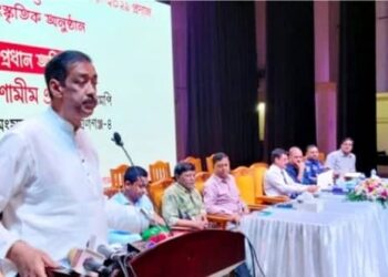 ‘তোকে দেখে নেবো’ বলে পার্লামেন্টে হুমকী দিয়েছিল : শামীম ওসমান