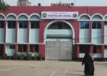 ফতুল্লায় দুই বোন অপহরণ, কিশোরী গ্রেফতার