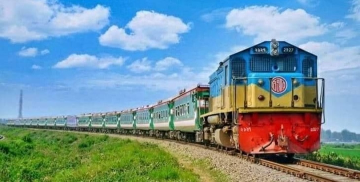 ঈদে পোশাক কর্মীদের জন্য বিশেষ ট্রেন