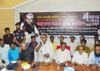 শামীম ওসমানকে আইভী : ‘আপনার লজ্জা করে না ? পরিণতি খারাপ হবে’