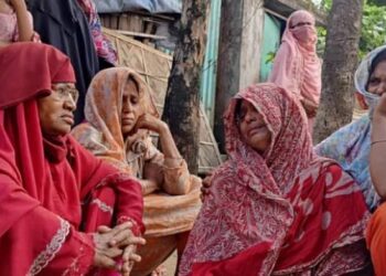 ‘কয়বার জানি ডাক দিছে মাগো…কইয়া’